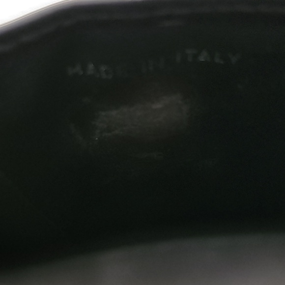 TRADE - Picture 6 of 12